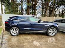Jaguar F-PACE D180 Portfolio 
