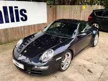 Porsche 911 Carrera 4S 