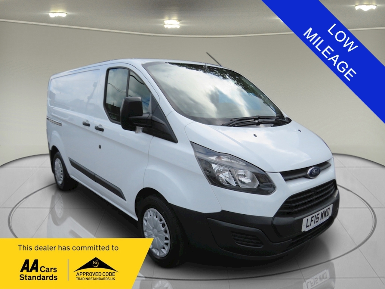 Used 2015 Ford Transit Custom TDCi 310 ECOnetic For Sale in Avon (U5402 ...