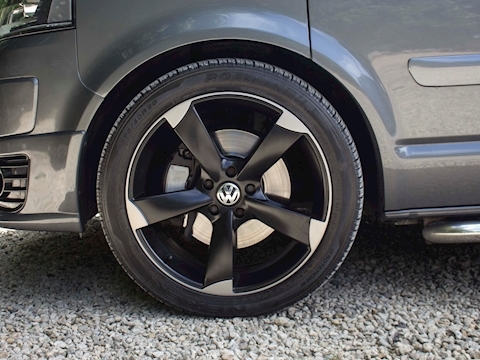 Transporter T32 Tdi Kombi Highline Bmt 2.0 180 DSG 5dr Van With Side Windows Automatic Diesel