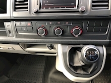 Volkswagen Transporter 2018 102 HIGHLINE KOMBI - Thumb 16
