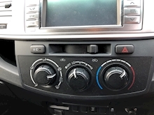 Toyota Hilux 2015 Icon 4X4 D-4D Dcb - Thumb 25