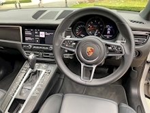 Porsche Macan 2019 2.0T SUV 5dr Petrol PDK 4WD (s/s) (245 ps) - Thumb 7