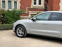 Porsche Macan 2019 2.0T SUV 5dr Petrol PDK 4WD (s/s) (245 ps) - Thumb 29