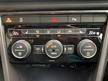 Volkswagen T-Roc 2019 R-Line - Thumb 16