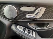 Mercedes-Benz GLC Class 2016 AMG Line - Thumb 31