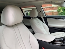 BMW 5 Series 2020 520d MHT SE - Thumb 8