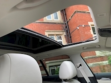 BMW 5 Series 2020 520d MHT SE - Thumb 7
