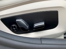 BMW 5 Series 2020 520d MHT SE - Thumb 11