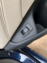 BMW 5 Series 2020 520d MHT SE - Thumb 28