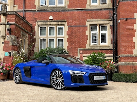 5.2 FSI V10 Plus Spyder 2dr Petrol S Tronic quattro (s/s) (610 ps)