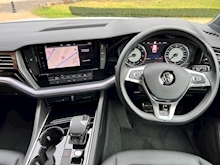 Volkswagen Touareg 2020 TSI V6 R-Line - Thumb 13