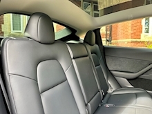 Tesla Model Y 2022 Long Range - Thumb 14