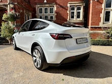 Tesla Model Y 2022 Long Range - Thumb 4