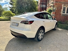 Tesla Model Y 2022 Long Range - Thumb 3