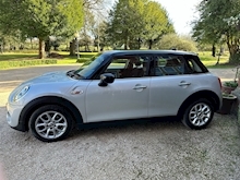 MINI Hatch 2019 Cooper S Classic - Thumb 4