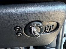 MINI Hatch 2019 Cooper S Classic - Thumb 27