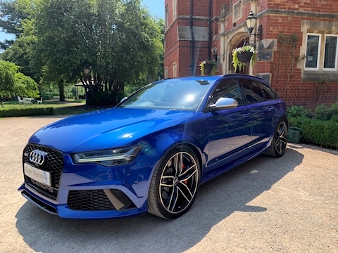 4.0 TFSI V8 Estate 5dr Petrol Tiptronic quattro Euro 6 (s/s) (560 ps)