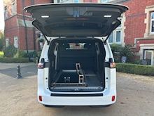 Volkswagen ID. Buzz 2023 Pro Commerce Plus - Thumb 23