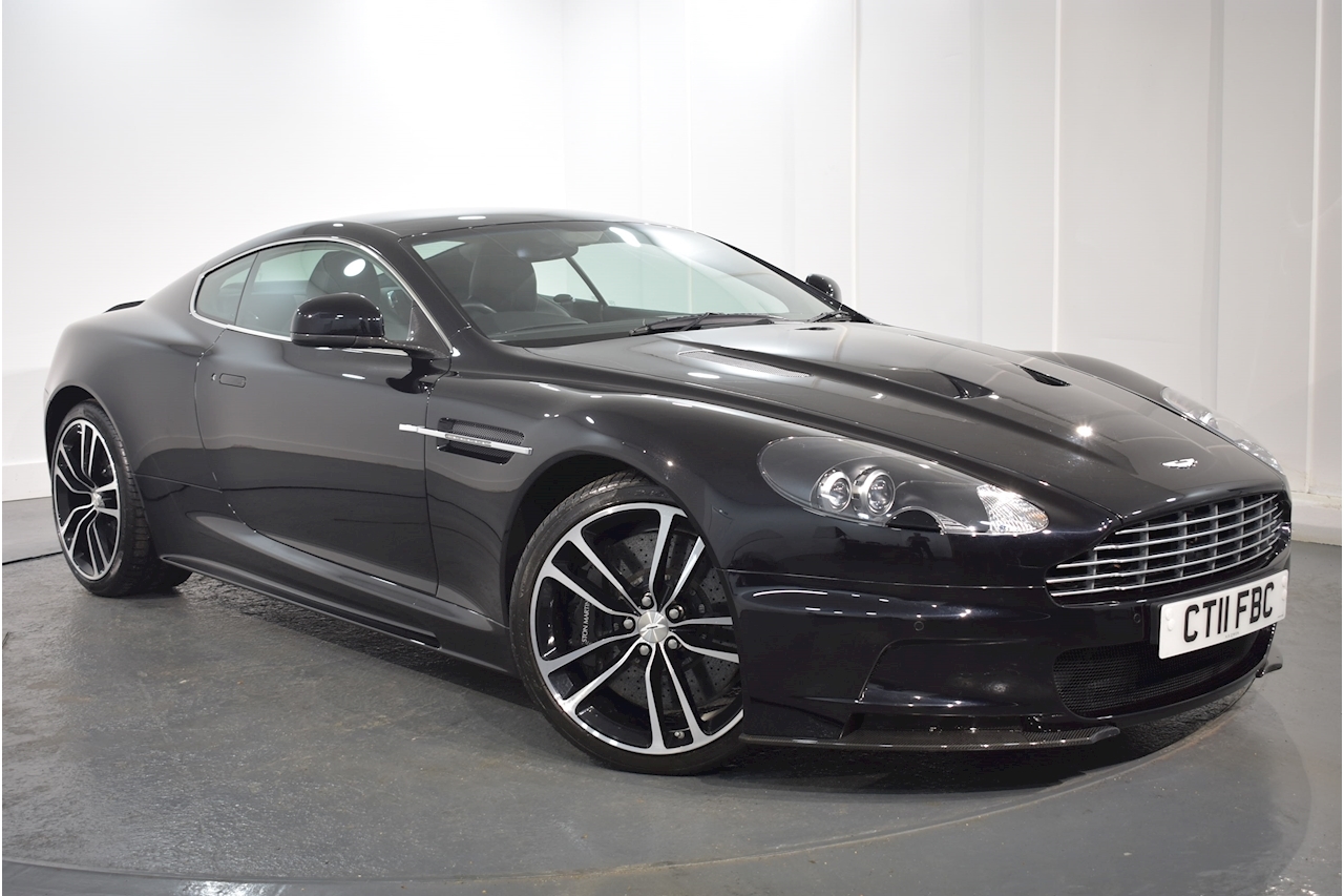 Aston martin dbs v12