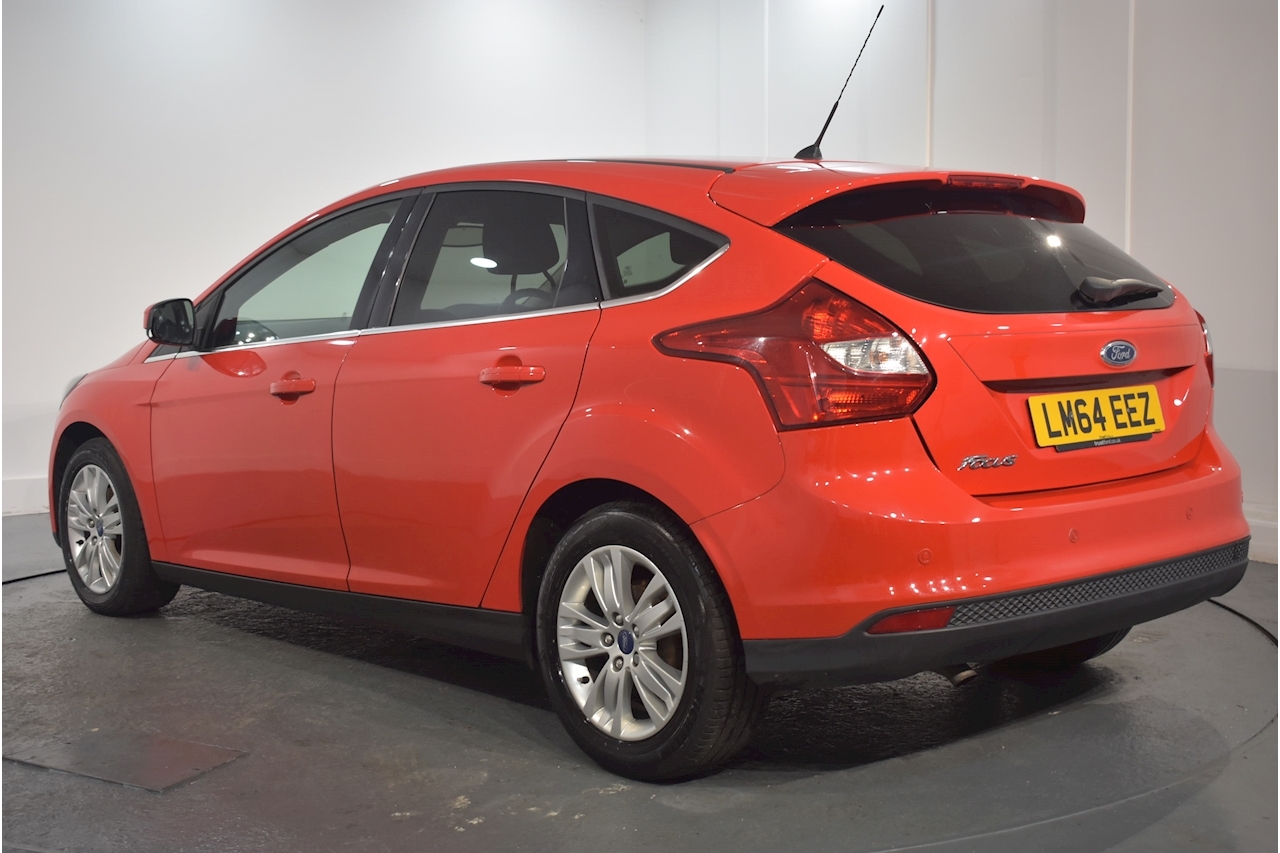 Ford - Focus Titanium Navigator Tdci Hatchback 1.6 Manual Diesel (2014 ...