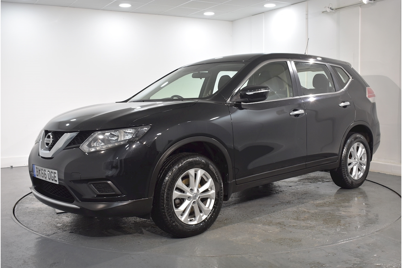 Nissan XTrail Dci Visia 1.6 5dr SUV Manual Diesel (2016) ⋆ Sascron