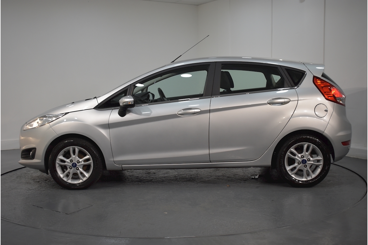 Ford Fiesta 1.5 TDCi Zetec 5dr (2014) ⋆ Sascron Used