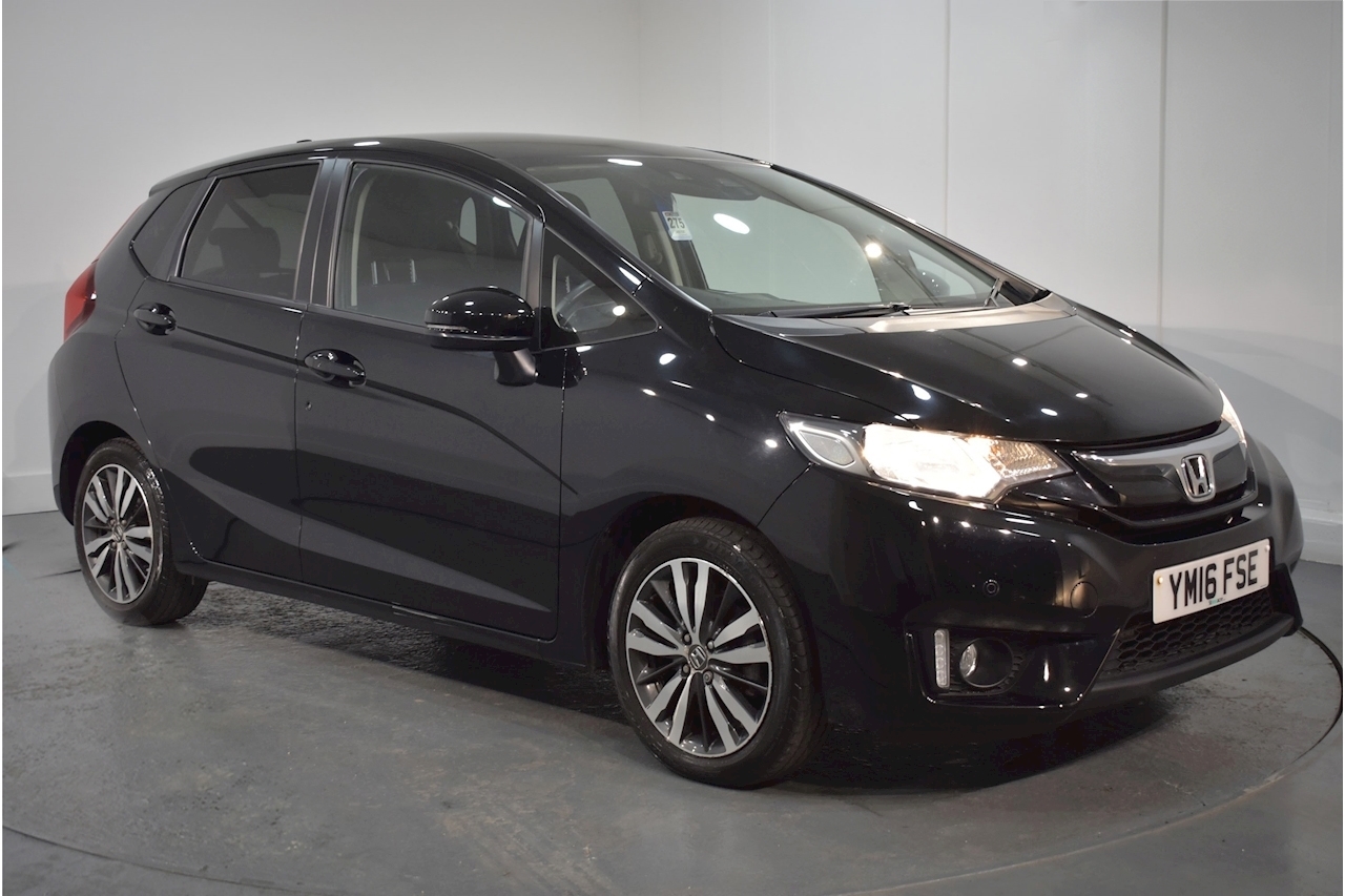 Honda - Jazz EX Hatchback 1.3 Manual Petrol (2016) ⋆ Sascron - Used Car ...